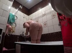 Porno Espiando En El Baño