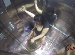 Sexo en elevador