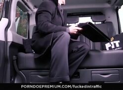 Auto Fuck Porn