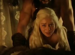Daenerys Targaryen Desnuda