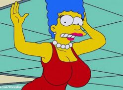 Marge Simpson Tetona