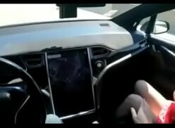 Porno En Un Tesla