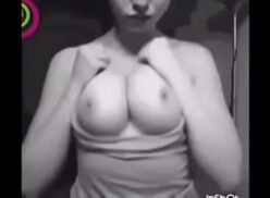 Sexy Teen Nude Boobs
