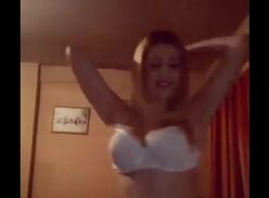 Video De Chica Bailando Desnuda