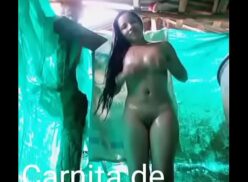 Videos De Mujeres Bañandose Desnudas
