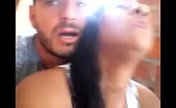 Videos de sexo engañando al marido con albañil