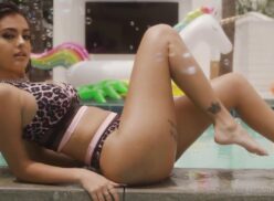 Malu Trevejo Sexy Bikini Mojado Piscina Onlyfans Vídeo Leaked