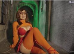 Jessica Nigri Velma Cospslay