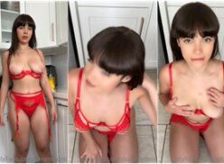 Salomelons Desnudos Lencería Roja Strip Vídeo Leaked