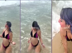 Hermosa Belinha meciendo el mar con gran sensualidad